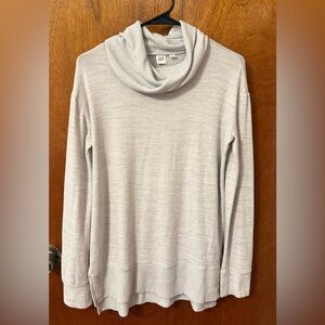 GAP Women's Light Gray Cowl Neck Sweater